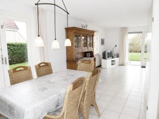 Bungalow in Breskens near the Beach - 8