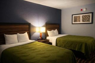 Quality Inn Richmond North - 1