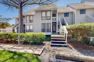 Sea Colony --- 3404 Round Robin Way - 7