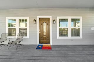 Dtown EaDO Bungalow Retreat-4 BR Med Center Metro Rail FIFA Fest - 5