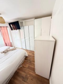 Spacious Private Room in Vibrant Near Selhurst Park stadium - 7