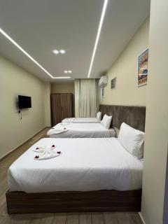 Crown pyramids hotel - 1
