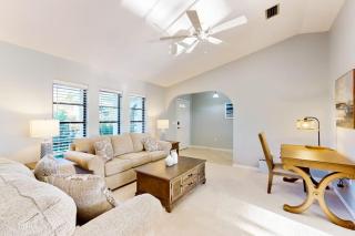 Sunshine Hideaway - 6