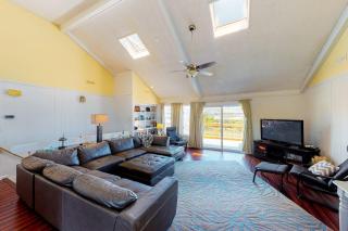 Sea Glass Bay - 8