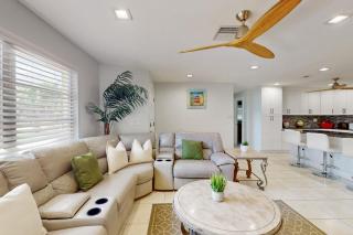 Modern Getaway - 4