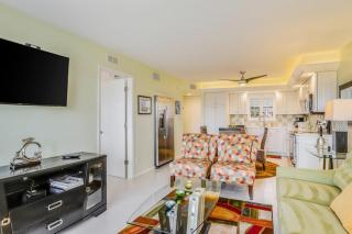 Anglers Cove C-404 - 5
