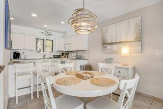 Sea Colony --- 3003C West Lake Ct - 2