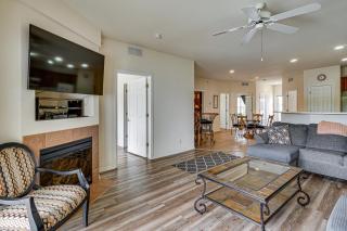 Lakefront Osage Beach Condo: Dock Your Boat Here! - 3