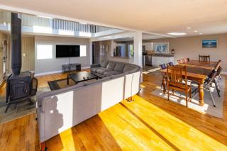Bay View Beauty - 3