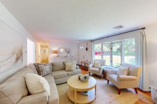 Quiet Long Pond Getaway - Harwich - 7