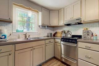 The Woodland Cottage - 3
