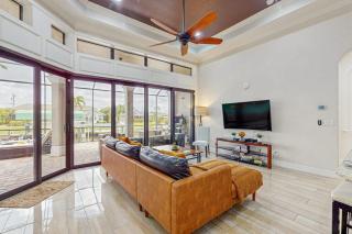 Cape Coral Majesty - 6