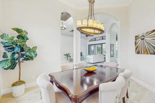Cape Coral Majesty - 3