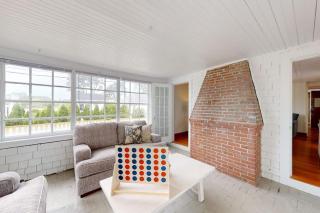 1930s Guest House - 2