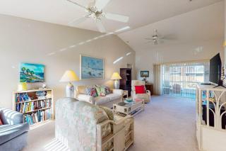 Sun and Sand Oasis - 9