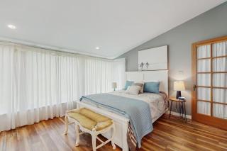 Hillside Cottage - 1