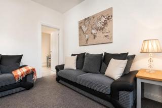 Spacious 2BR Durham Home for Contractors - 3