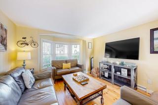 Victorian by the Sea - Oak Bluffs - 9