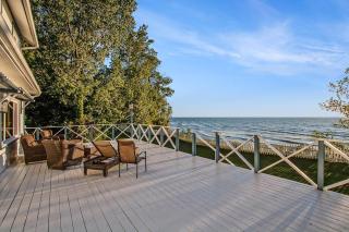 Lake Michigan Retreat- Upper Duplex - 6