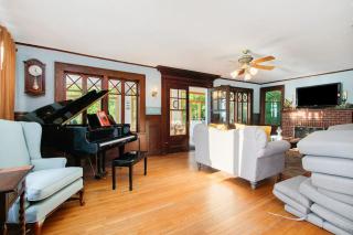 Lake Michigan Retreat- Upper Duplex - 4