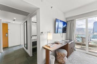 Ala Moana Hotel 1 bedroom sleeps 4 with King bed - 7