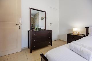 Central Limassol, Homely & Bright Gem, Balcony - Workspace - 5