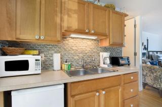Waterside Suites - 3