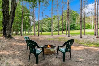 The Log Cabin - 5