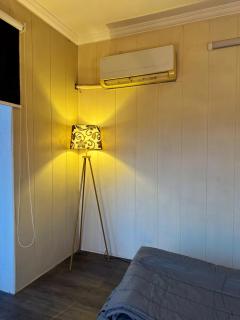 2 Bed Apartment in Gulberg & Cozy Lounge - 5