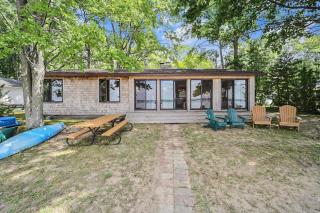 The Summer Cabin - 8