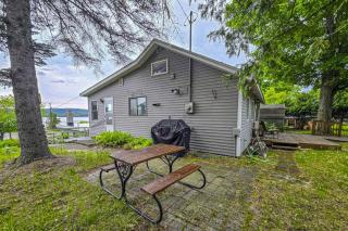 The Cottage - East Jordan - 7