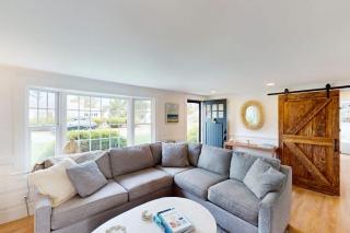 Beachwalk Too - 8