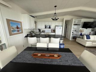 Bluffs Cove - 1