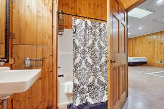 Woodland Getaway - 1