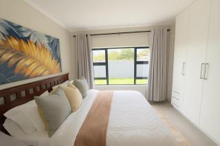 Wilson Mews- 4 Bed Apartment - 5