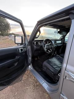 Aloha Glamp Explore Maui with our Jeeps Camper - 5