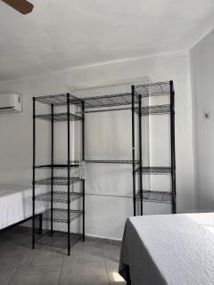 Apartment with memory foam beds AC And Wi-Fi - 6