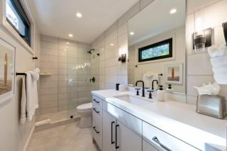 3 Ground Level Villas - 3