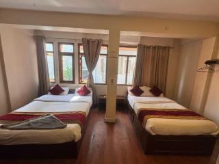 Hotel Silver Jubilee - 1