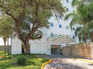 Ibis Monterrey Valle - 9