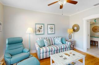 Vintage Venice Duplex - A - 4
