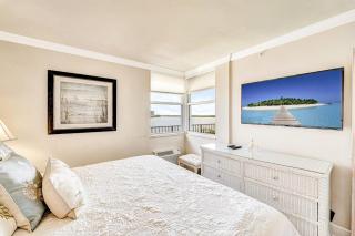 Cozy on Lover's Key - 1