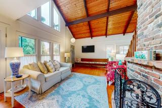 Bethany West --- 700 South Center Ct - 5
