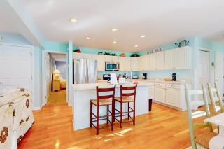 Waterside - 33829 Waterside Dr - 1