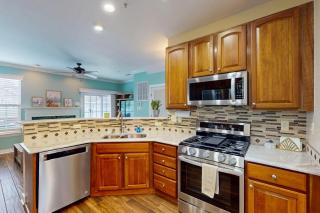 The Villages of Five Points --- 17228 Chatham St - 5