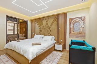 Elegant Stay With Moroccan Touch - 9
