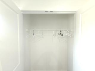 Edmonton Spacious - 1