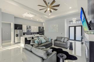 The Cape Estate - 3