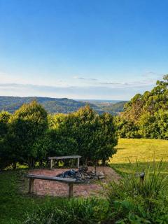 Hinterland Escape - Coastal Views, Pool & Fire Pit - 9
