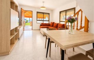 Cozy Home In Los Alcázares With Kitchen - 6
